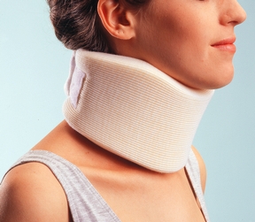 PROCARE FORM FIT CERVICAL COLLAR <font color="#FF0000">(Over Stock Item)</font>