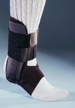 PROCARE UNIVERSAL ANKLE BRACE
